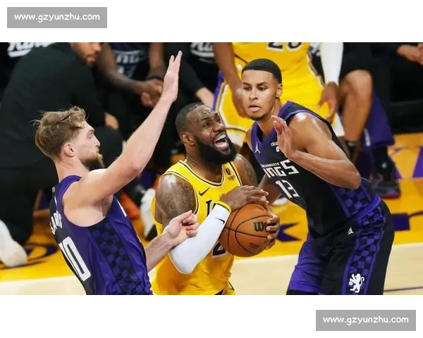 NBA直播回放热火vs湖人巅峰对决全场精彩瞬间解析战术看点回顾 NBA直播回放热火vs湖人巅峰对决全场精彩瞬间解析战术看点回顾